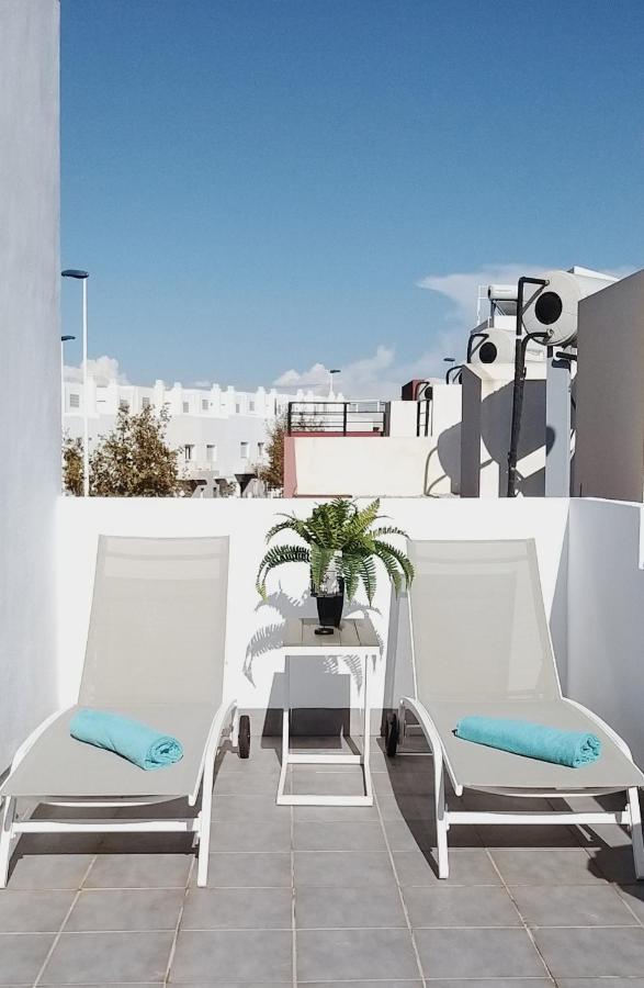 Modern Townhouse In Torrevieja, Costa Blanca Apartment Bagian luar foto