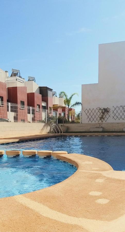 Modern Townhouse In Torrevieja, Costa Blanca Apartment Bagian luar foto